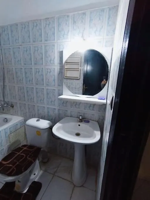 Appartement Center Ville Calme A Fes 0*,